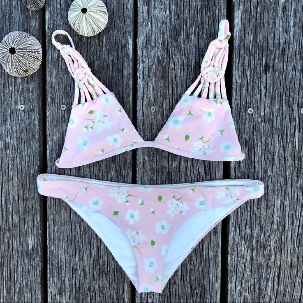 Frankies bikinis pink pansies set